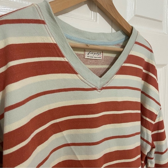 Free People Oversized Striped Pullover Sweatshirt Sweater Size Medium - Picture 6 of 7